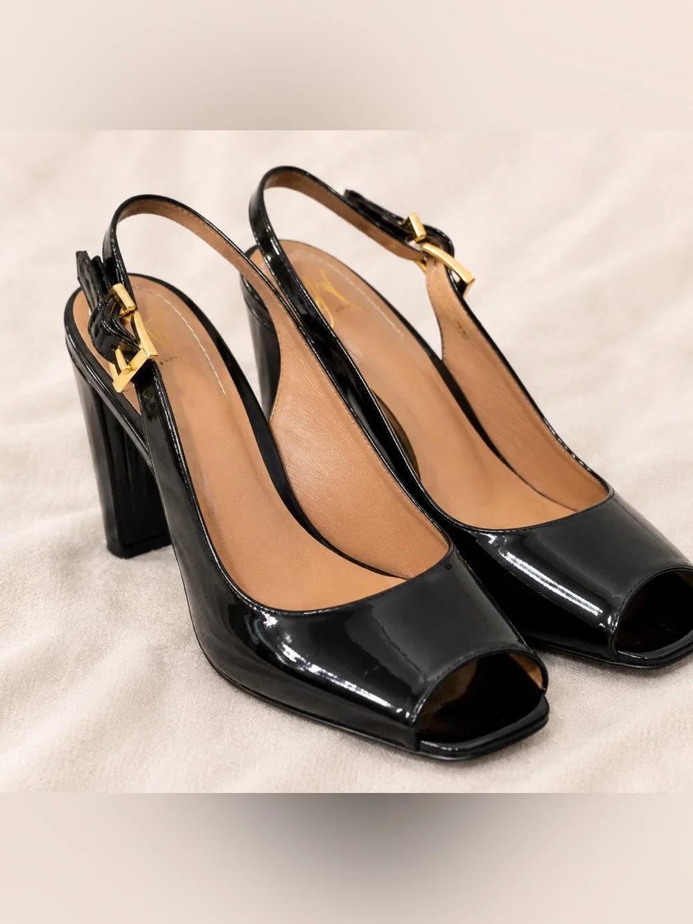 J. Vincent elegant vincent